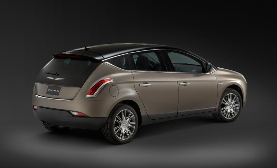  Chrysler Lancia Design Study 2010 года  (фото 2 из 3)